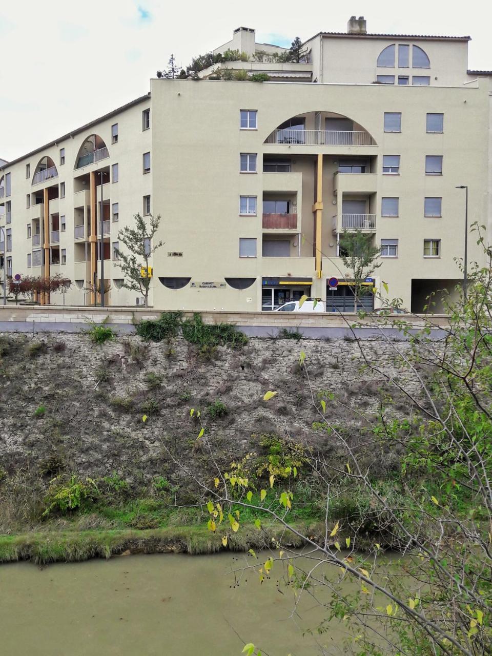 Balcon Sur Canal Apartment Carcassonne Exterior photo